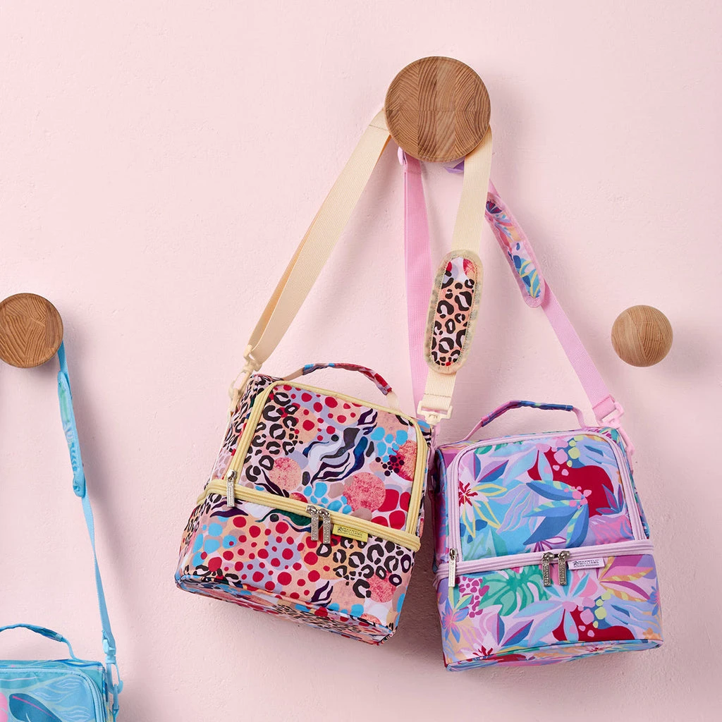 Maxwell And Williams Kasey Rainbow Be Fierce Insulated Lunch Bag Strong 4 Maxwell And Williams Kasey Rainbow Be Fierce Insulated Lunch Bag Strong - Image 2